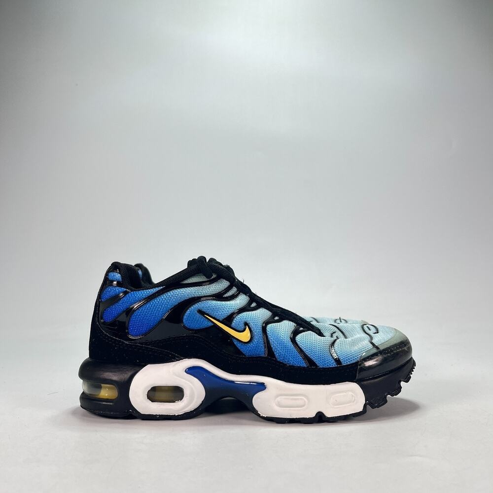Nike Air Max Plus Black Baltic Blue Laser Orange Sneakers FZ0023-032 Youth Sz 1Y